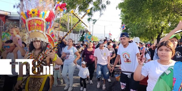 Foto: Santo Domingo: Roza del Camino abre las fiestas agostinas/TN8