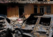 Atentado con coche bomba en Pakistán deja muertos y heridos Foto: Violento ataque con coche bomba golpea instalación militar en Pakistán /Cortesía