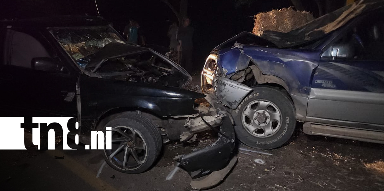 Foto: Aparatoso accidente deja daños materiales y una persona con lesiones en Palacagüina/TN8