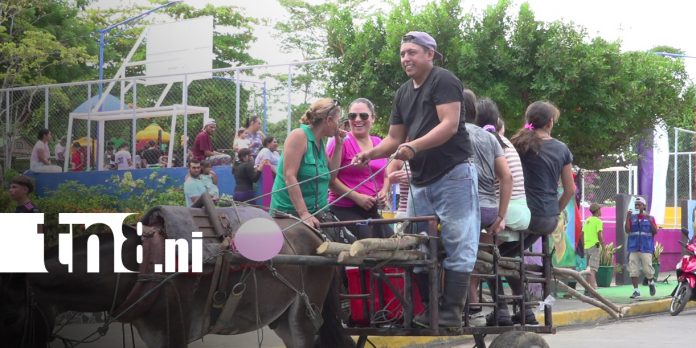 2 Foto: Ometepe: Moyogalpa celebra la bajada de las varas/TN8