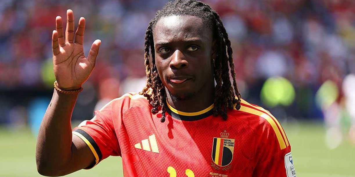 Foto: Doku recibe apoyo tras dejar el Mundial por el nacimiento de su hijo/Cortesía