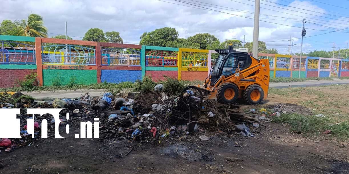 FotoBrigadas y pobladores unen fuerzas para erradicar peligroso botadero en Managua/TN8