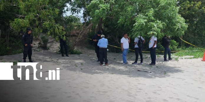 Foto:Hallan cuerpo en avanzado estado de descomposición en playa La Primavera, Ometepe/TN8 Foto:Hallan cuerpo en avanzado estado de descomposición en playa La Primavera, Ometepe/TN8