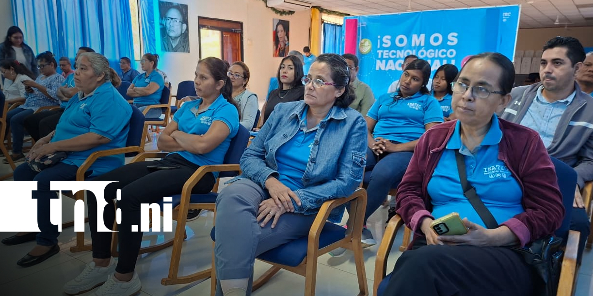 Foto: Docentes técnicos refuerzan su preparación para el segundo semestre en Granada/TN8