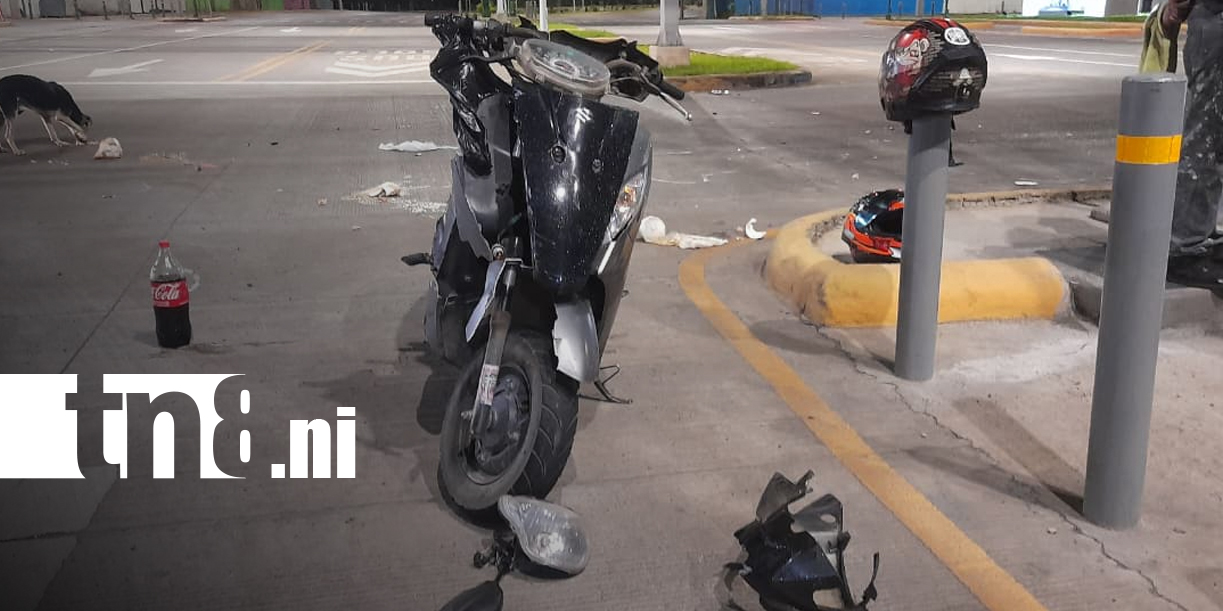 Foto: Choque entre motociclistas en Managua deja dos jóvenes lesionados/TN8