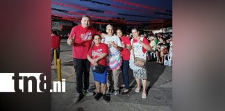 Foto: Familias y comerciantes celebran Vigilia Revolucionaria en el Distrito VI de Managua/TN8