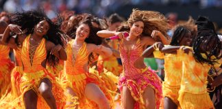 Foto: Shakira brilló con un vestido de 200 mil cristales en la final del Mundial 2026/Cortesía