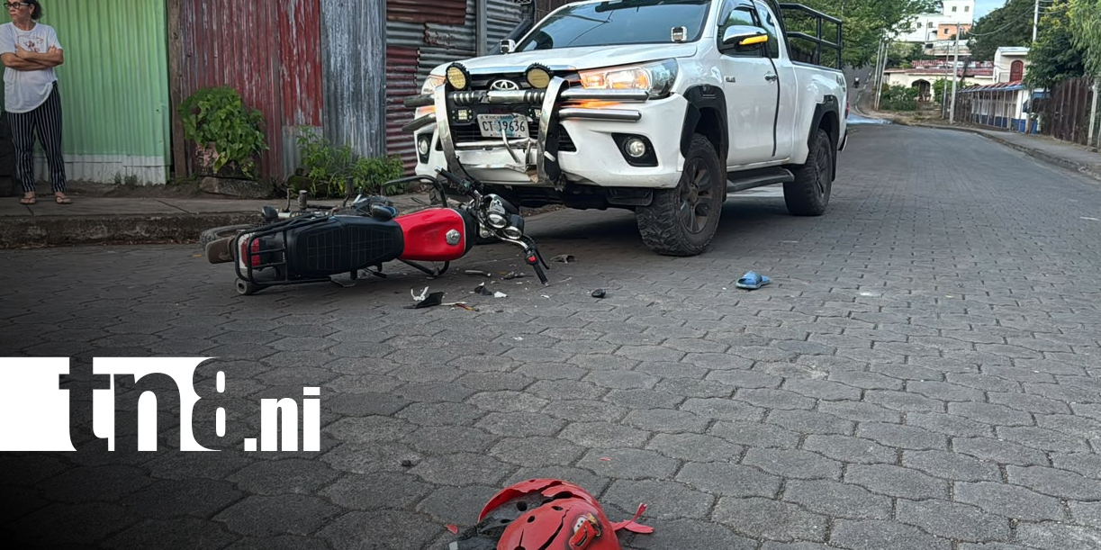 Foto: Accidente entre moto y camioneta deja lesionado en Juigalpa/TN8