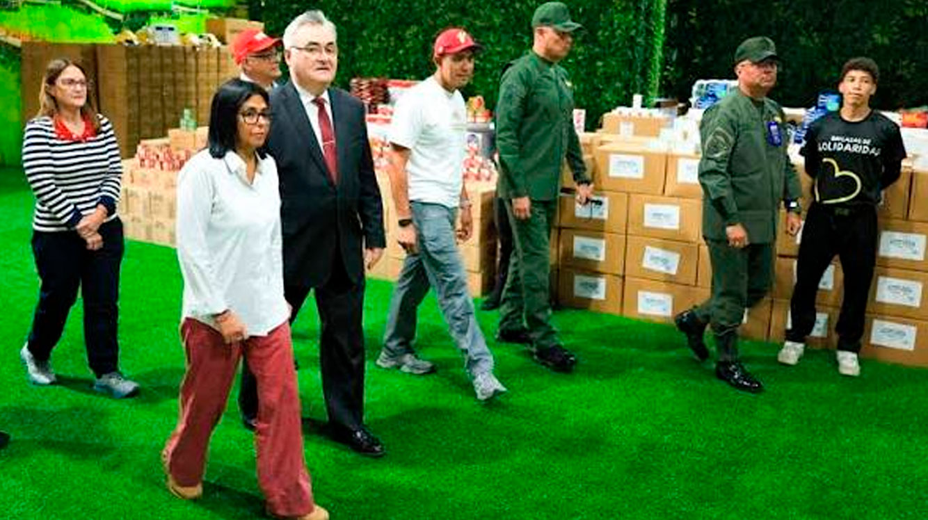 Foto: Laboratorios rusos llegan a Venezuela/Cortesía