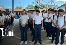 Regreso a clases: aulas vuelven a llenarse de alegría este segundo semestre Foto: Estudiantes regresan a clases en el segundo semestre/TN8