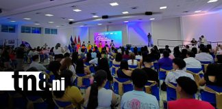 Foto: MINJUVE premia a más de 200 jóvenes destacados de todo el país/TN8