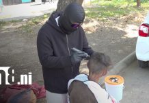 Foto: Barbero transforma vidas con ayuda a personas vulnerables/TN8