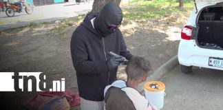 Foto: Barbero transforma vidas con ayuda a personas vulnerables/TN8