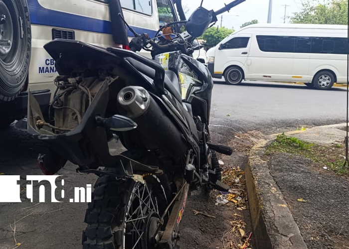 Foto: Accidente en Managua: motociclista grave por señal de alto/TN8