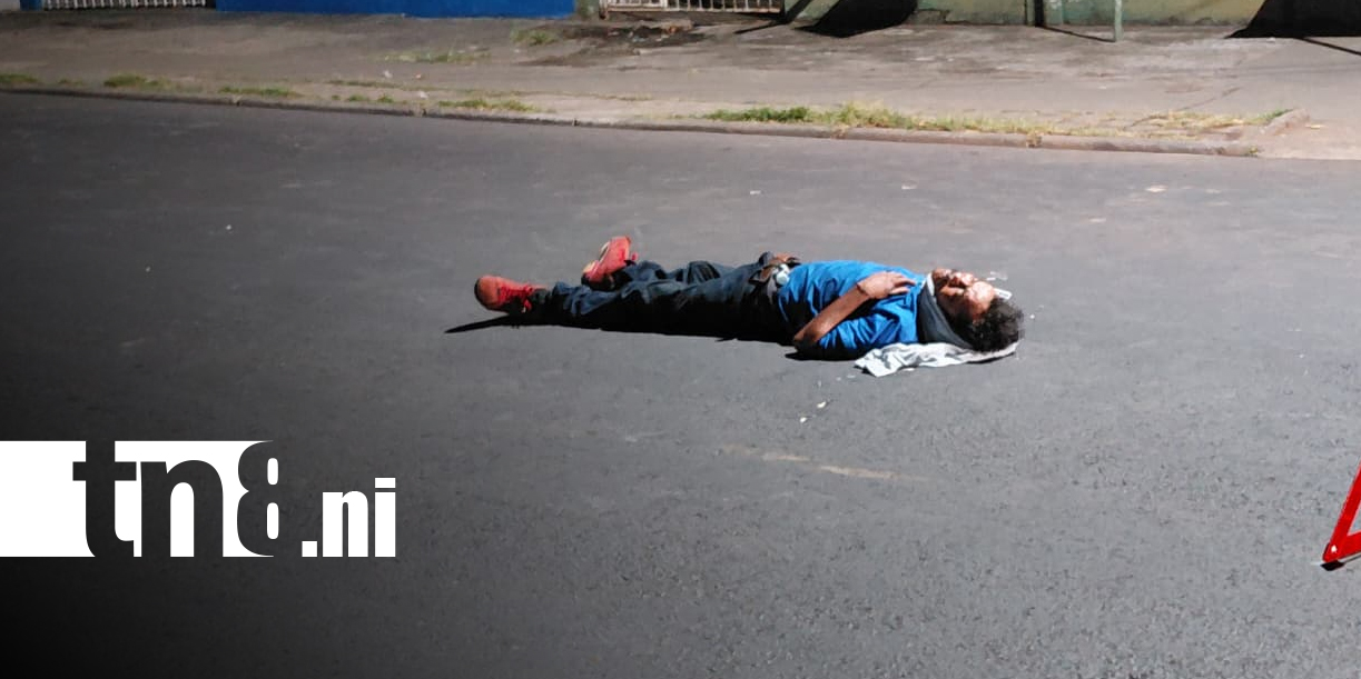 Foto: Peatón queda gravemente herido luego de que un microbús lo atropellara/TN8
