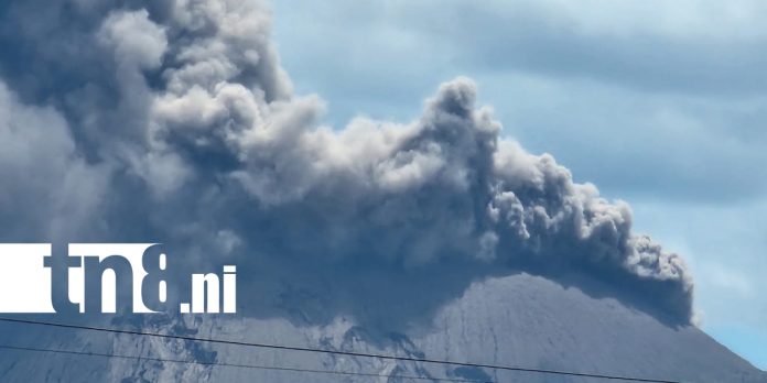 Foto: Persisten las explosiones en el volcán Telica /TN8