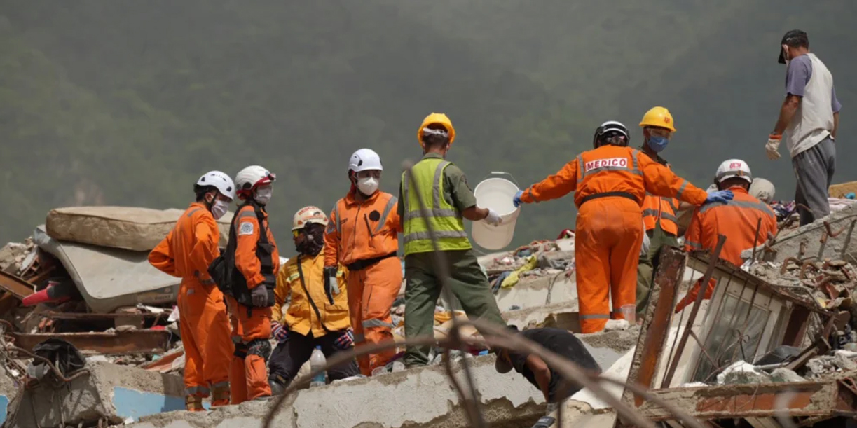 Foto: Continúan búsquedas de víctimas 12 días después de los terremotos/Cortesía