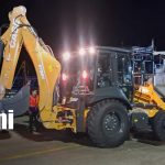 Foto: Moyogalpa recibe retroexcavadora para fortalecer sus servicios/TN8