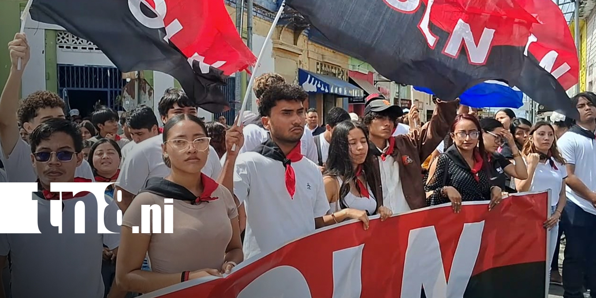 Foto: Carazo rinde homenaje a héroes y mártires de la gesta estudiantil/TN8