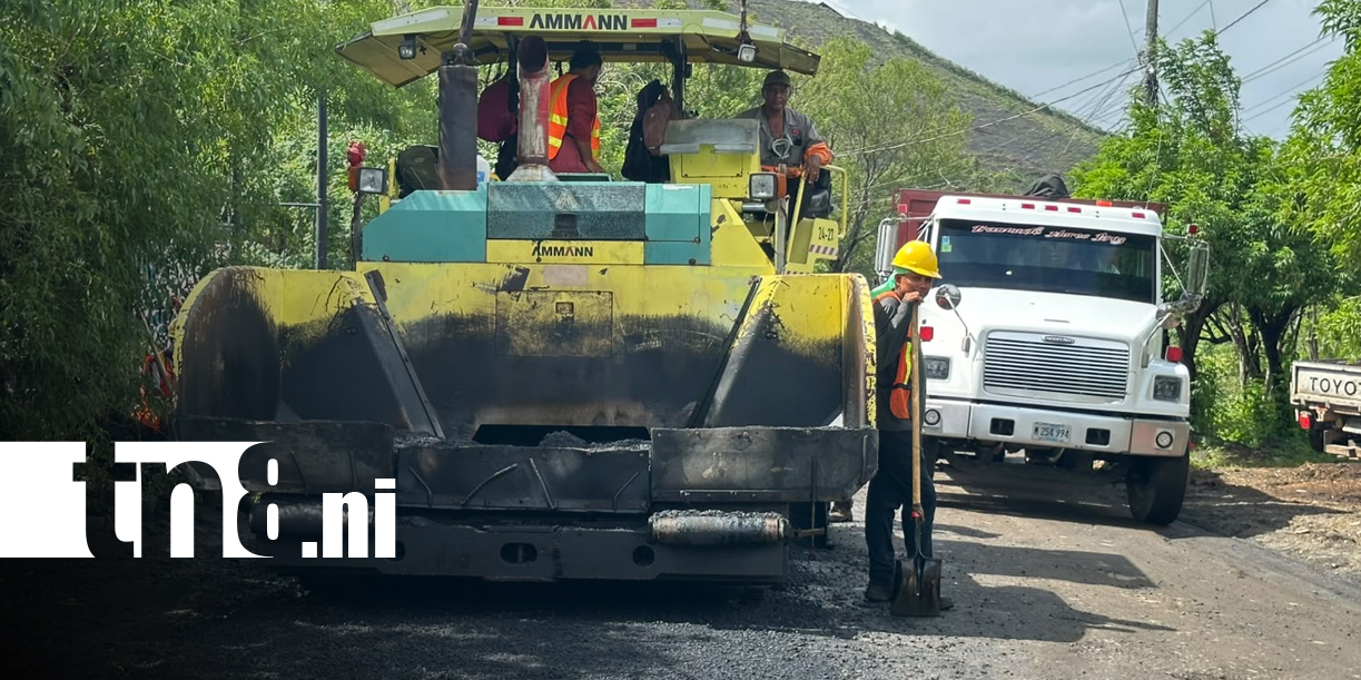 Foto: "Ni la lluvia los detiene": avanza obra vial en Managua/TN8