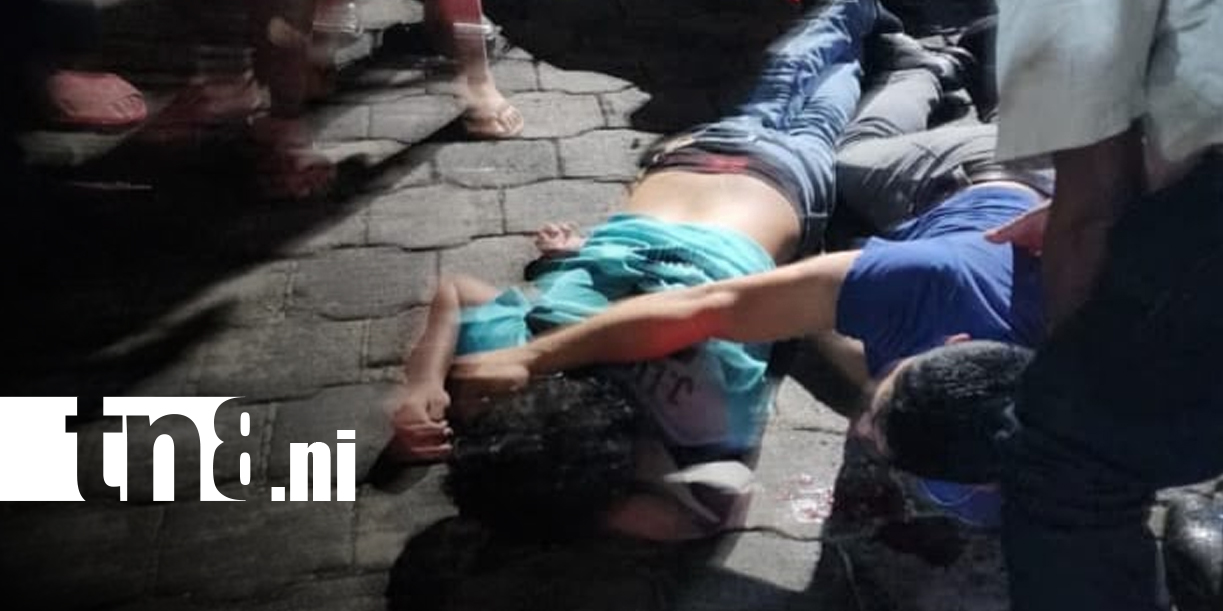 Foto: Dos motociclistas resultan lesionados tras fuerte choque en Camoapa/TN8