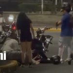 Dos motociclistas resultaron lesionados tras colisión en Plaza Las Victorias Foto: Colisión deja dos motociclistas lesionados en Managua/TN8