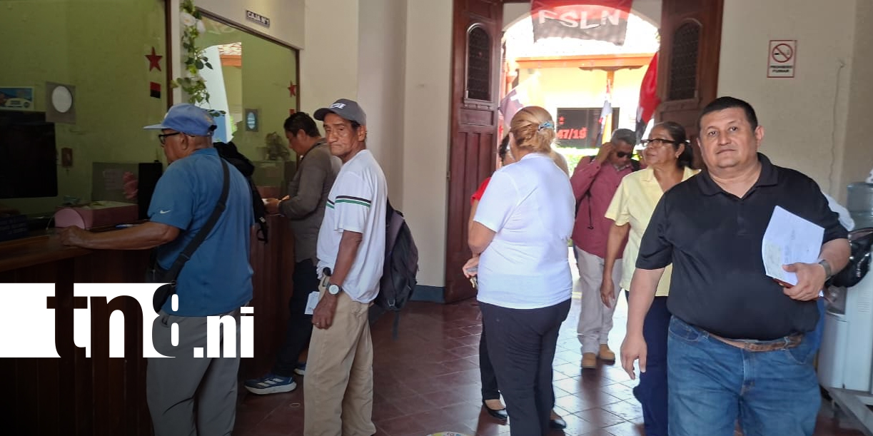 Foto: Granada vende el premio mayor de 8 millones de la Lotería Nacional/TN8