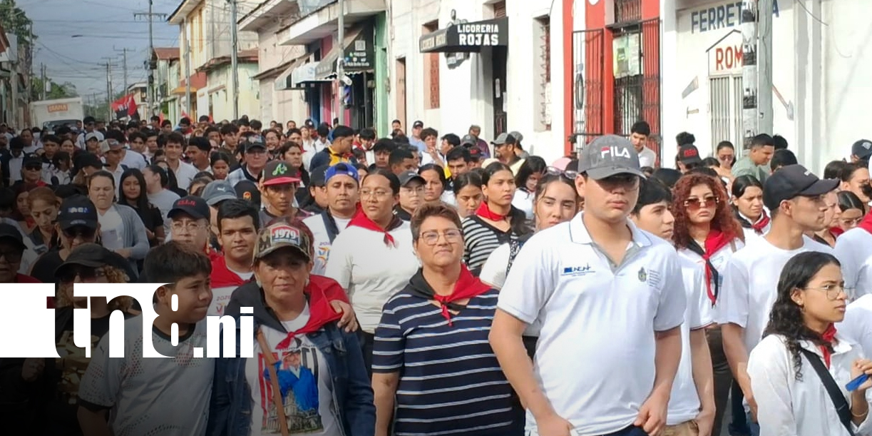 Foto: Diriamba conmemora el Día Nacional del Estudiante/TN8