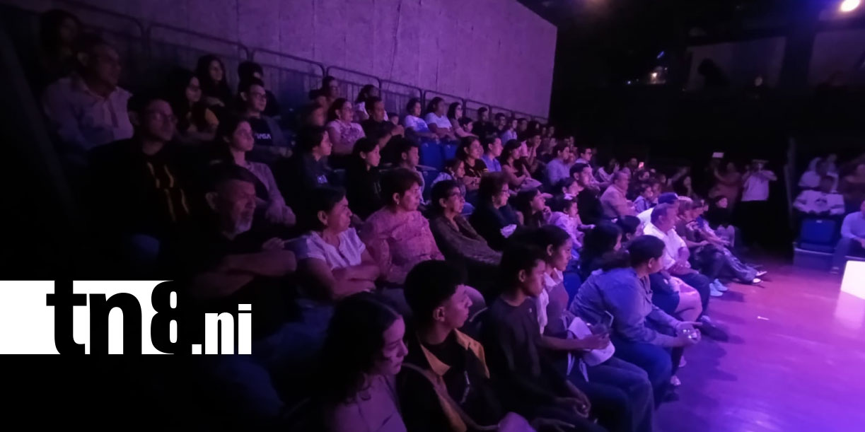 Foto: "El Principito" cautiva a las familias en el Teatro Nacional Rubén Darío/TN8