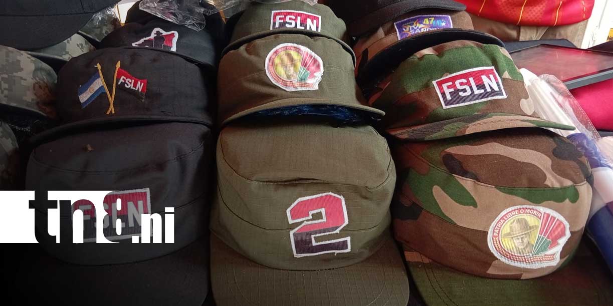 Foto: Avenida Bolívar a Chávez se llena de color con artículos alusivos al 47/19 / TN8