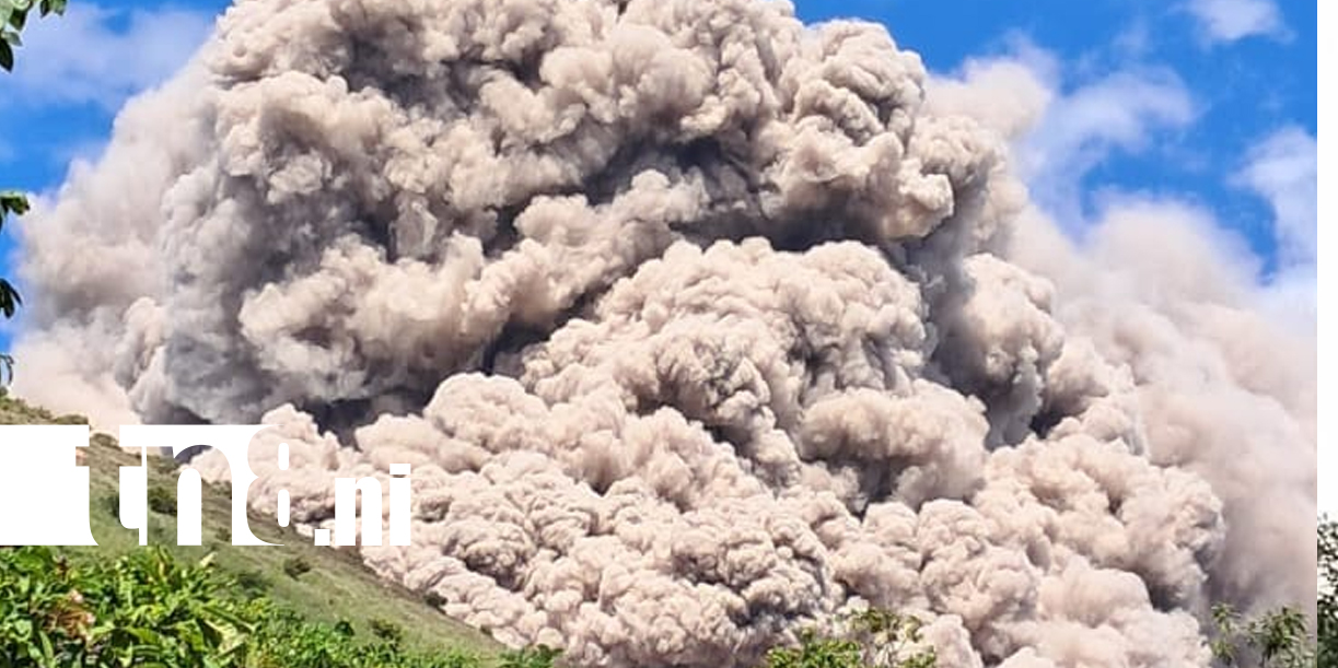 Foto: Volcán Telica sigue expulsando gases y cenizas: autoridades mantienen vigilancia/TN8