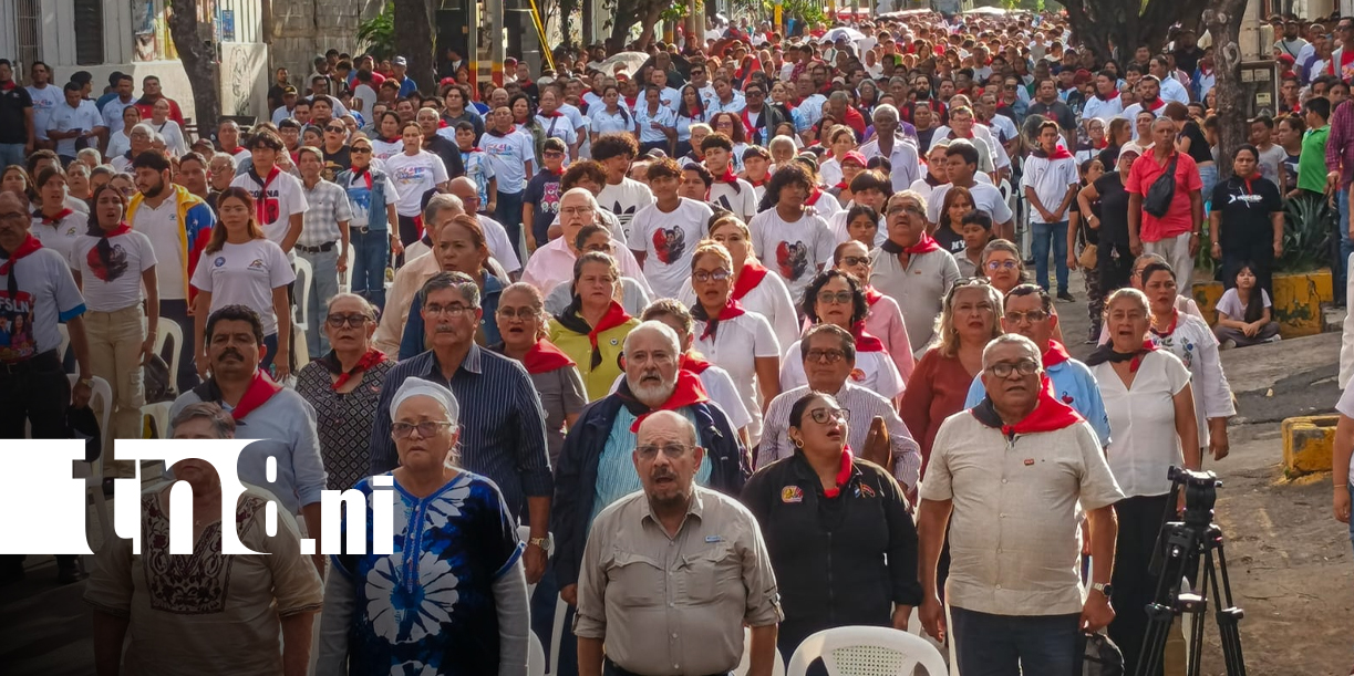 Foto: FSLN rinde homenaje al Comandante Julio Buitrago en Managua/TN8