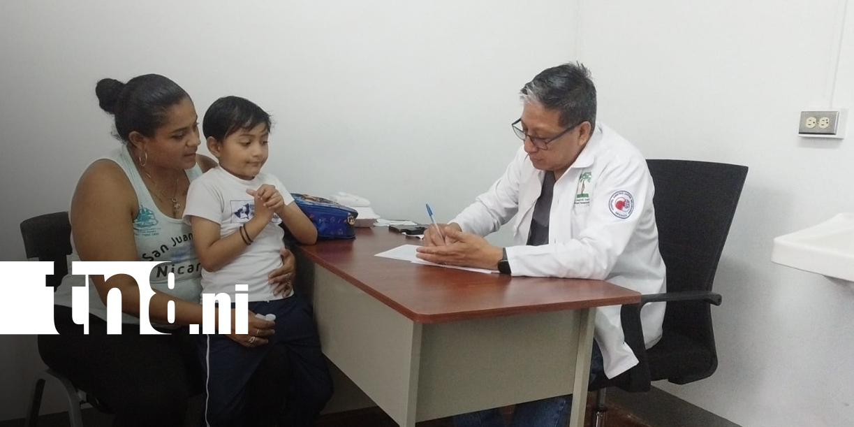 Foto: Feria de salud infantil en Granada/TN8