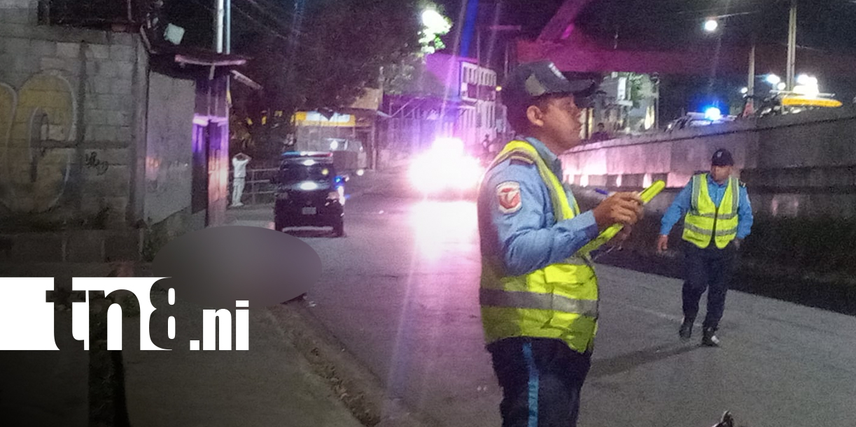 Foto: Madrugada mortal en Rubenia: motociclista muere al estrellarse contra una vivienda / TN8