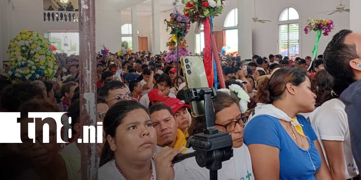 FOTO: La fe se toma las calles de Managua con la tradicional bajada de Santo Domingo/TN8