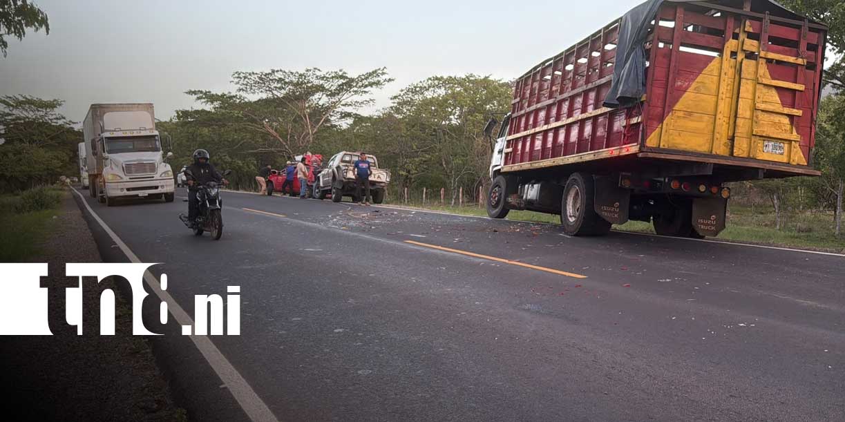 Foto:Violenta colisión en cadena sacude la carretera Managua–Juigalpa/tn8