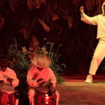 Foto: Bad Bunny celebra sus raíces puertorriqueñas con “Seguimo’ Aquí”/Cortesía