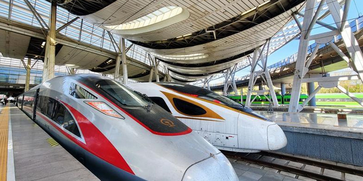 Foto: China impulsa su red con el tren más transitado/Cortesía