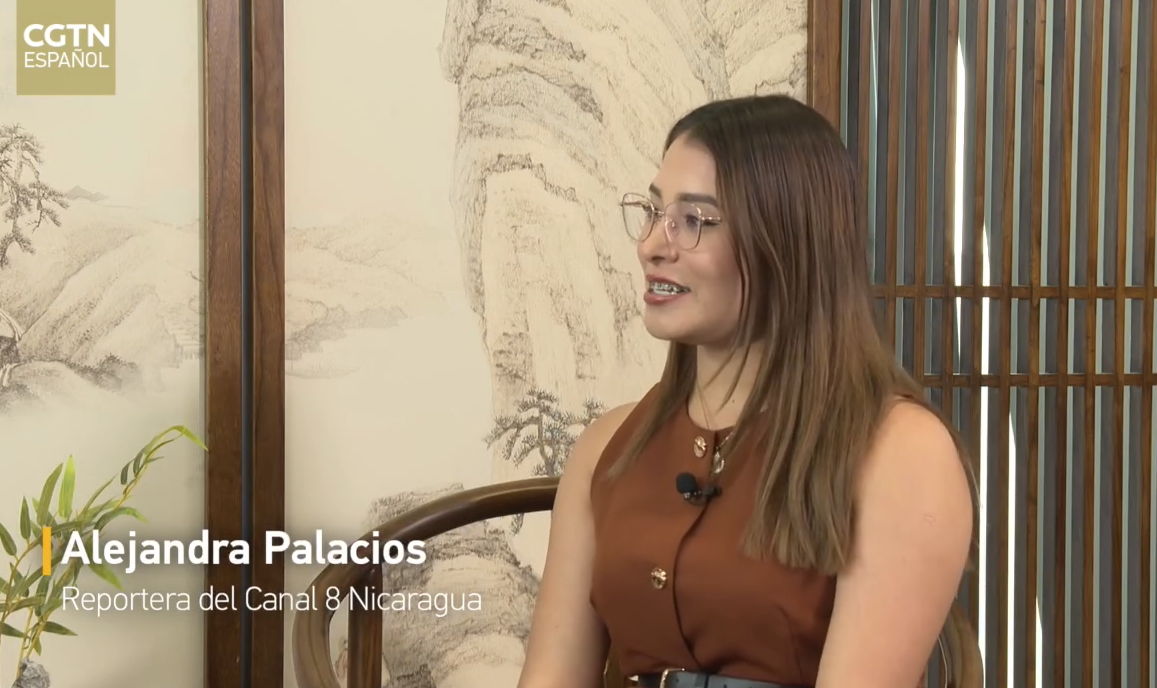 Foto: Entrevista a Alejandra Palacios por el medio CGTN en Español en China