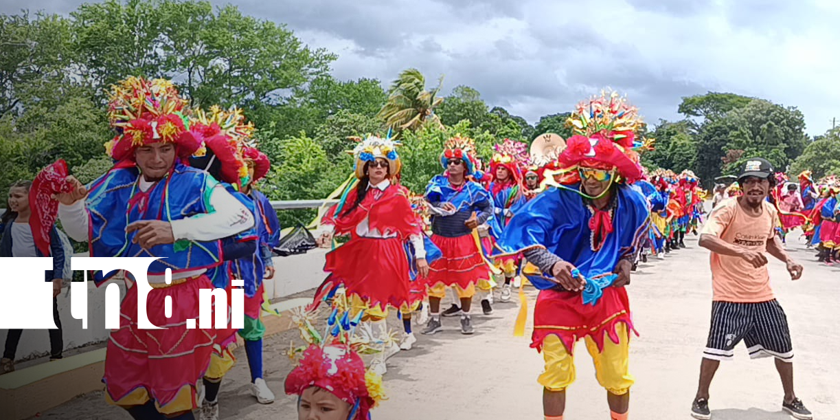 Foto: Nandaime celebra la peregrinación hacia La Orilla en honor a Santa Ana/TN8