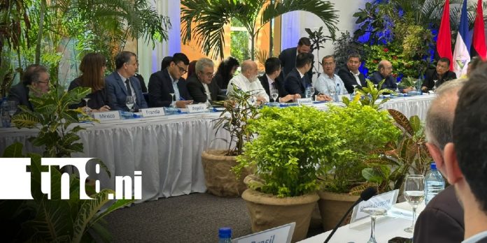 Foto: Reforma constitucional entra en etapa de consultas con embajadas y organismos en Nicaragua / TN8