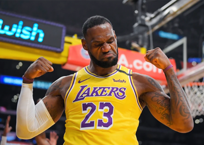 Lebron James aún no dice su futuro