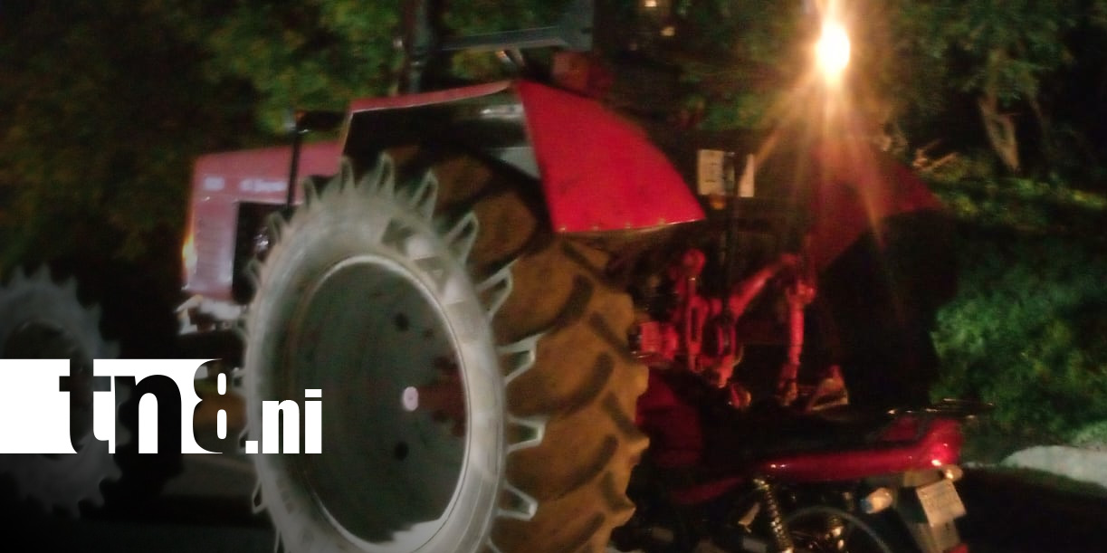 Foto: Accidente con tractor en León / TN8