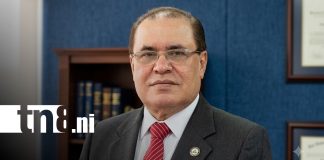 Foto: Luis Ángel Montenegro renuncia a la SIB y Sara Amelia Rosales Castellón asume el cargo