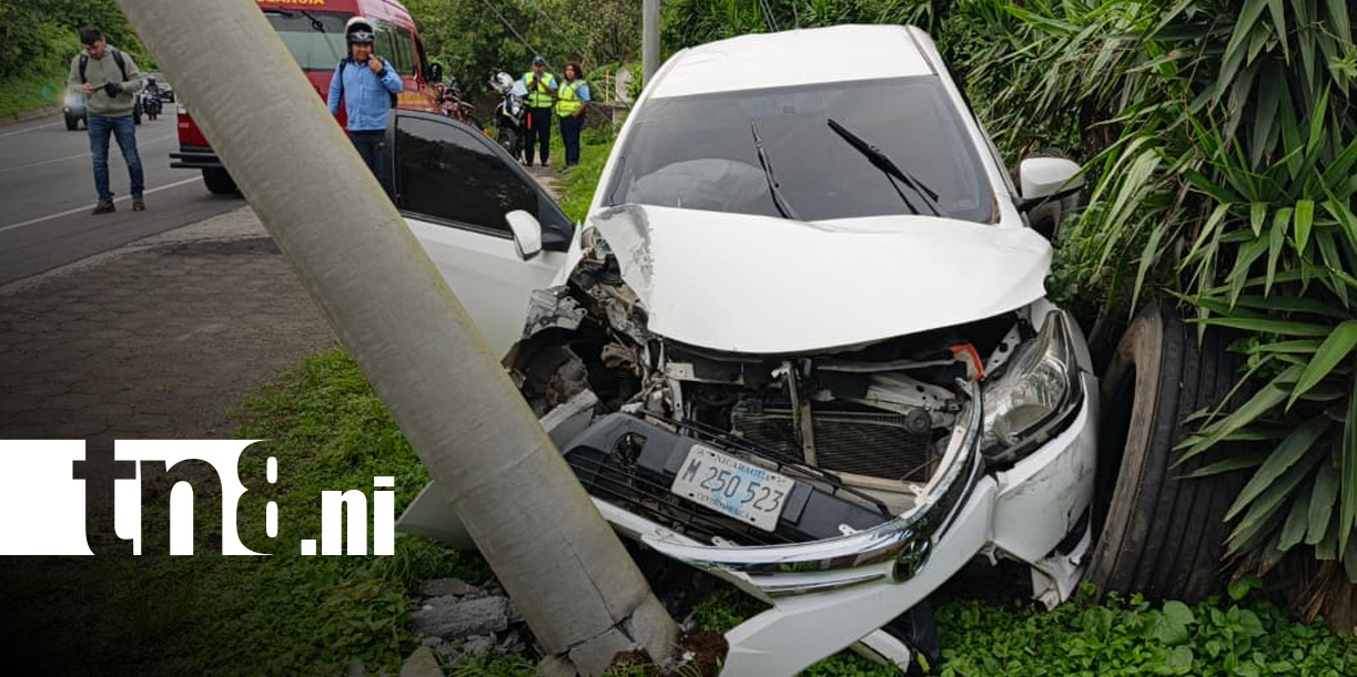 Foto: Fuerte accidente en Carretera Sur / TN8