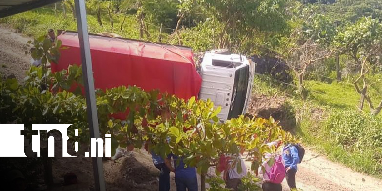 Foto: Vuelco de camión en El Cuá, Jinotega / TN8