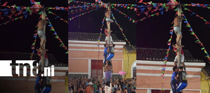 1 Foto: Granada se desborda de alegría con la tradicional competencia del “Palo Lucio”/TN8