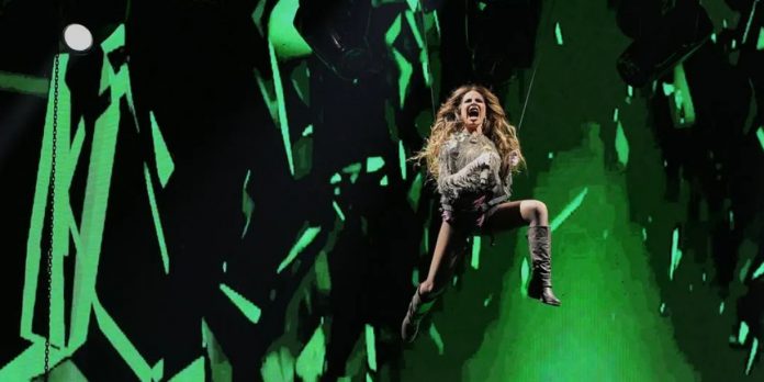 Foto: Gloria Trevi sufre aparatosa caída durante su concierto en San Luis Potosí/Cortesía