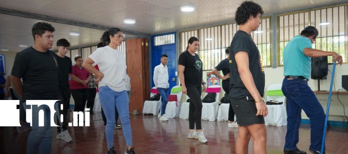 1 Foto: Docentes de Madriz fortalecen sus conocimientos en arte y cultura nicaragüense/TN8