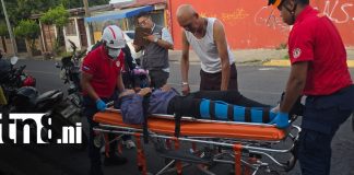 Foto: Accidente deja a motociclista y acompañante lesionados en Managua/TN8